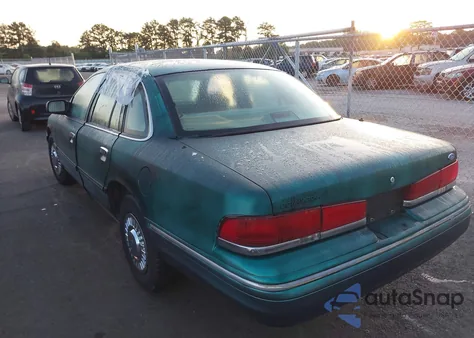 1997 Ford Crown Victoria Police Interceptor из США, поврежденный, VIN 2FALP71WXVX209832